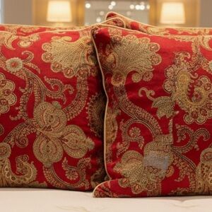 Chaps Ralph Lauren Juliette Red Paisley Standard Pillow Sham Euro